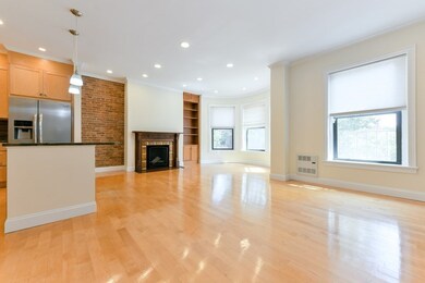 195 Saint Botolph St unit 2, Boston, MA 02115 - photo 5