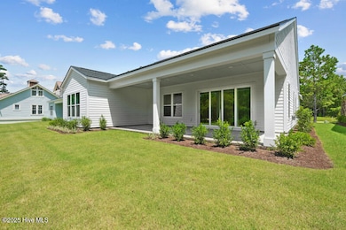 6085 Ocean Isle Palms Way SW, Shallotte, NC 28470 - photo 2