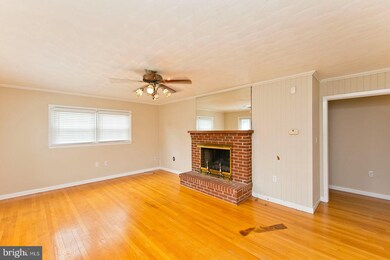 421 Beechcroft Rd, Winchester, VA 22601 - photo 6