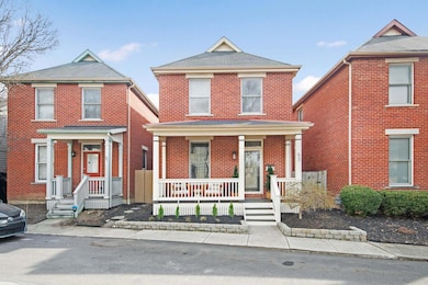 8-web-or-mls-A7402536