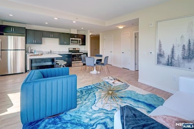 69 Main St unit 1115, Fort Lee, NJ 07024 - photo 3