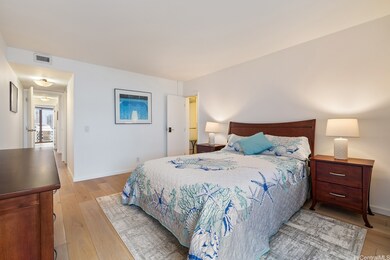 PRIMARY BEDROOM WITH WALK IN CLOSET