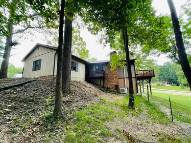 1723 N Fresh Air Ave, Albion, IN 46701 - photo 6