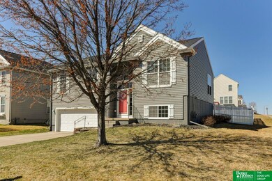 2302 S Mineral Dr, Papillion, NE 68046 - photo 4