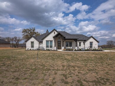 405 Heid Pass, Springtown, TX 76082 - photo 2
