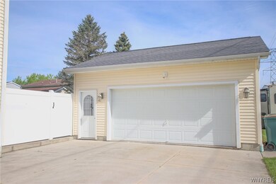 936 Castlebar Dr, North Tonawanda, NY 14120 - photo 6