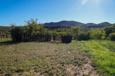 Rigden Ranch, Kirkland, AZ 86332 - photo 7