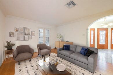 6306 Waltway Dr, Houston, TX 77008 - photo 2