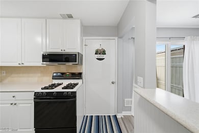 4242 Bennington Blvd, Brunswick, OH 44212 - photo 5