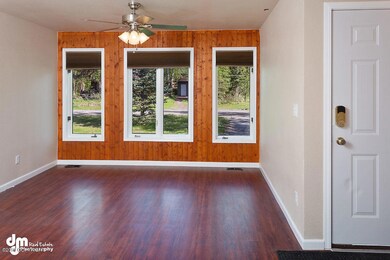 Living Room_DMD_7672-SMALL