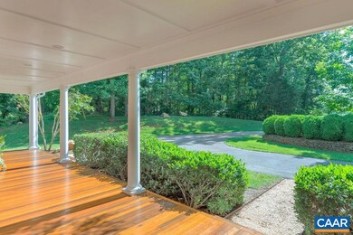 1846 Taylors Gap Rd, Charlottesville, VA 22903 - photo 5
