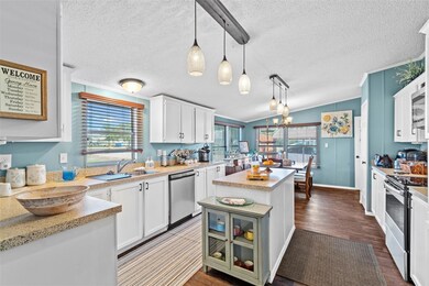 179 Pond View Dr, Decatur, TX 76234 - photo 6