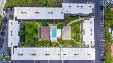 Gardens by the Sea unit 307, Pompano Beach, FL 33062 - photo 4