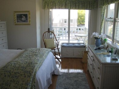 2 Quinapoxet Ave unit N, Falmouth, MA 02540 - photo 6