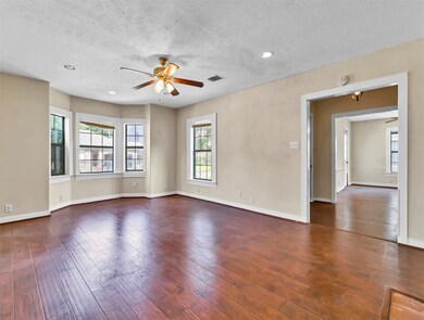 5221 Hancock St, Houston, TX 77004 - photo 4