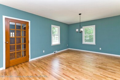 547 Kendon Dr, Lansing, MI 48910 - photo 5