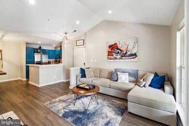 4401 Silverbrook Ln unit B303, Owings Mills, MD 21117 - photo 7