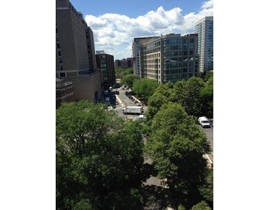 Hawthorne Place Condominium unit 8P, Boston, MA 02114 - photo 5