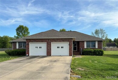 2 S One Mile Rd unit 2-4-6-8, Dexter, MO 63841 - photo 3