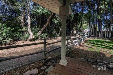 1403 Lois Ln, Nampa, ID 83686 - photo 4