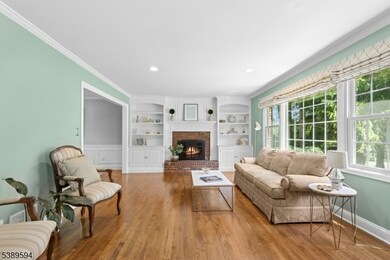 180 Lorraine Dr, Berkeley Heights, NJ 07922 - photo 5