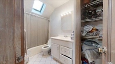 22 Summer Ave unit 2, Waltham, MA 02452 - photo 7