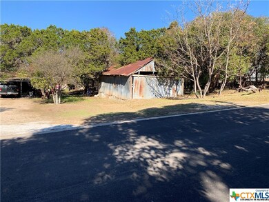 902 Columbia St, San Marcos, TX 78666 - photo 5