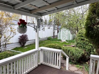 Porch to Yard