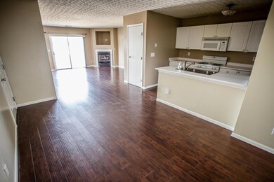 KBP_e_web_ad4631-0735