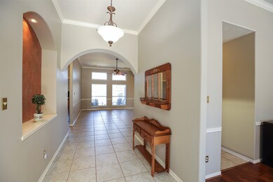 11410 E Lakewood Forest North Ct, Tomball, TX 77377 - photo 5