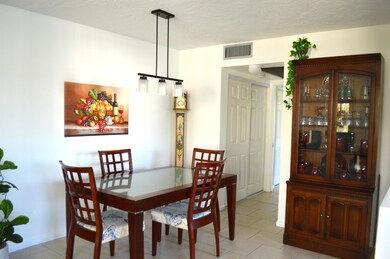 347 Windsor O, West Palm Beach, FL 33417 - photo 3