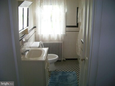 1446 Winston Ave, Baltimore, MD 21239 - photo 5