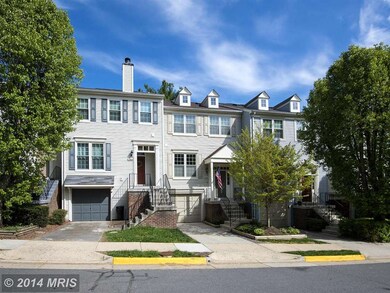 12266 Wye Oak Commons Cir, Burke, VA 22015 - photo 2