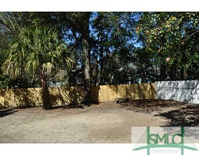 Yard/Garden. Fenced Back Yard