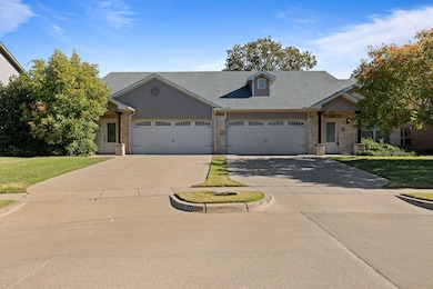 2226 Cobblestone Ct, Granbury, TX 76049 - photo 3