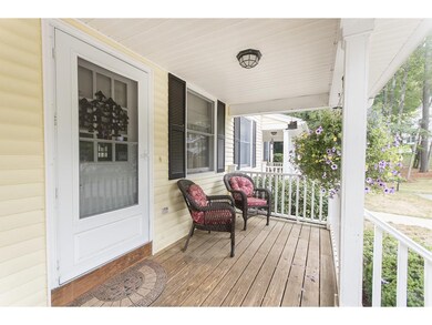 3 W Pine St unit 15, Plaistow, NH 03865 - photo 2