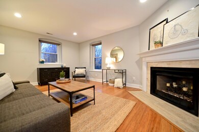 98 Buttles Ave unit D, Columbus, OH 43215 - photo 6