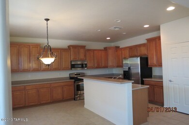 Gourmet kitchen