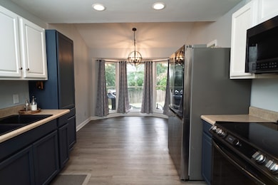 Kitchen/Breakfast Area