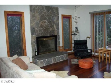 Den/Family/Great Room