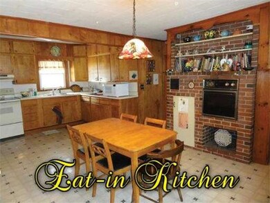 424 Haverhill Rd, Chester, NH 03036 - photo 5