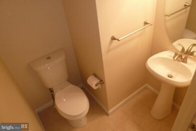 1326 Ring Bill Loop, Upper Marlboro, MD 20774 - photo 6