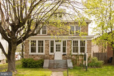 811 N Royal Ave, Front Royal, VA 22630 - photo 2