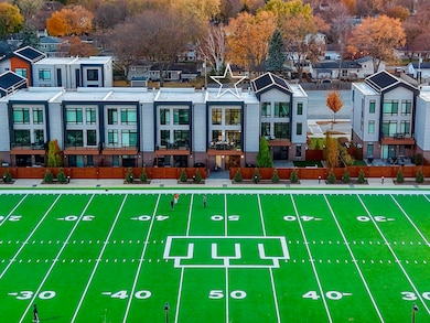 1108 Brookwood Dr unit 22, Green Bay, WI 54304 - photo 6