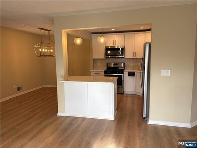 861 Juniper Way, Mahwah, NJ 07430 - photo 7