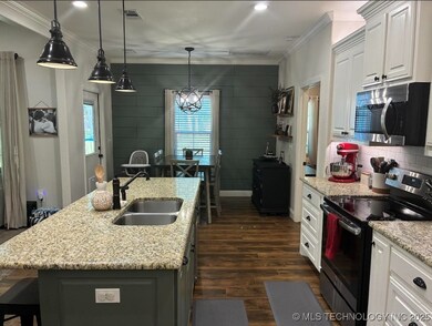 182 Edgewood Cir, Durant, OK 74701 - photo 4