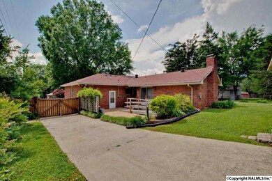 6325 Chadwell Rd SW, Huntsville, AL 35802 - photo 4