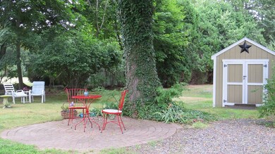 390 Britton St, Raynham, MA 02767 - photo 3