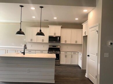 597 Yellow Leaf Ln, Summerville, SC 29486 - photo 5