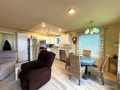 1317 Ocean Shores Blvd SW unit 4, Ocean Shores, WA 98569 - photo 4